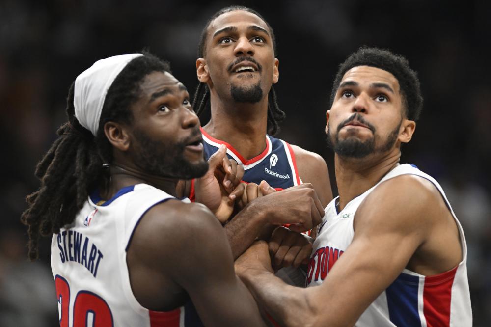 人刮目相看 人刮目相看