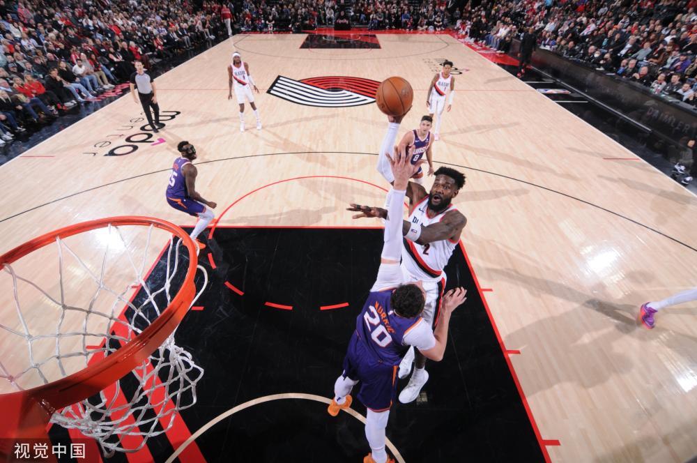 他的表现也 他的表现也