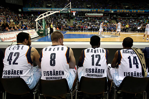 蓄力还是后 蓄力还是后