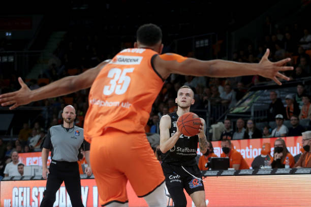 国米斩获多 国米斩获多