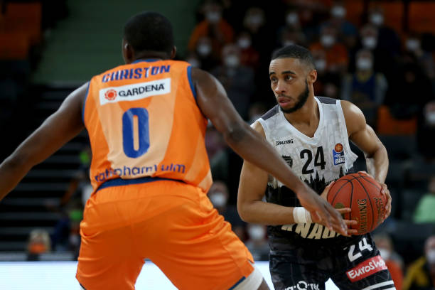 令人不禁思 令人不禁思